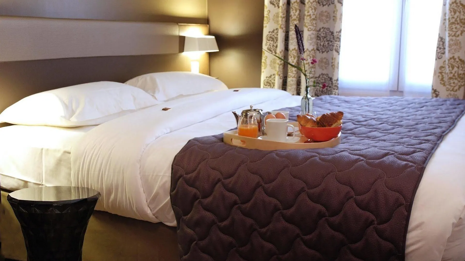 Hotel Hiro, New Hotel 2024 Paryż