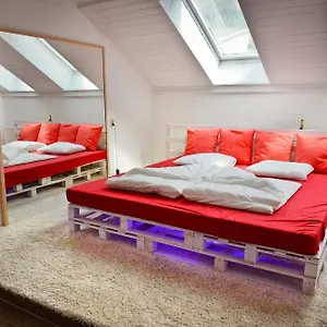  Hostel Lol Boutique Center Magyarország